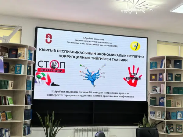 Photo 5386782244053573742 y