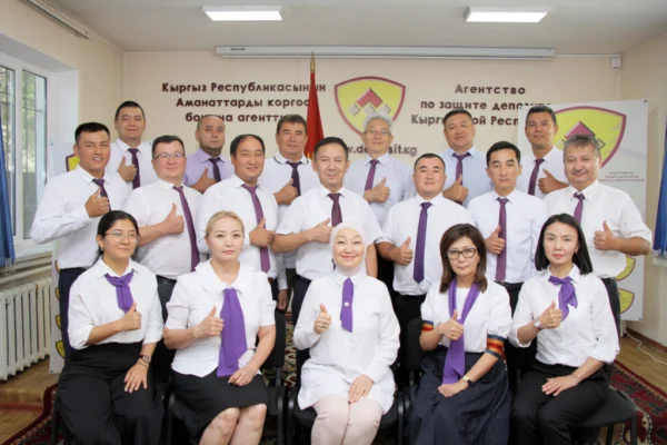 Фото сотрудников Агентства к 15 летию образования АЗДКР 2023 г 1024x683